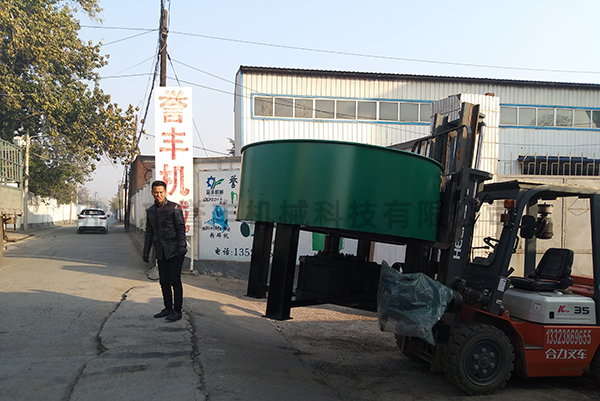 果壳炭化炉：提升农副产品剩余物利用价值的关键设备.jpg